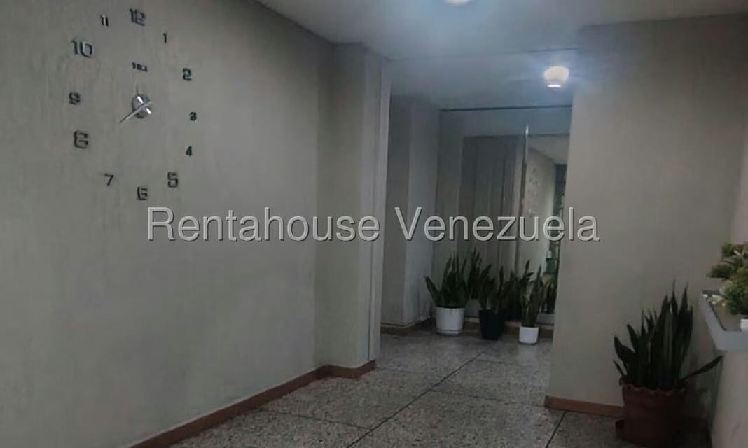 Apartamento (1 Nivel) en Venta en Club Hipico Las Trinitarias, Lara - 3