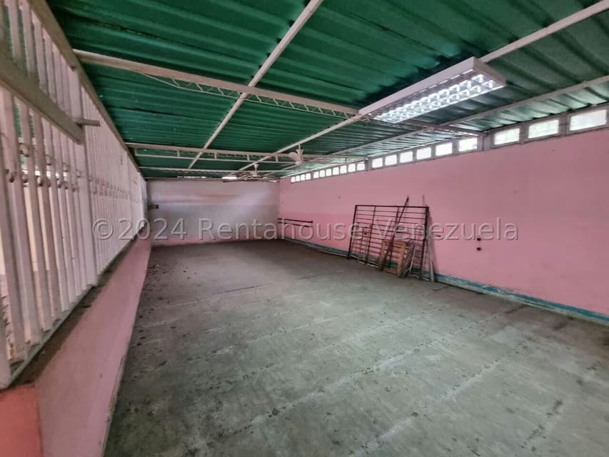 Casa (Duplex) en Venta en Parroquia Concepcion, Lara - 26