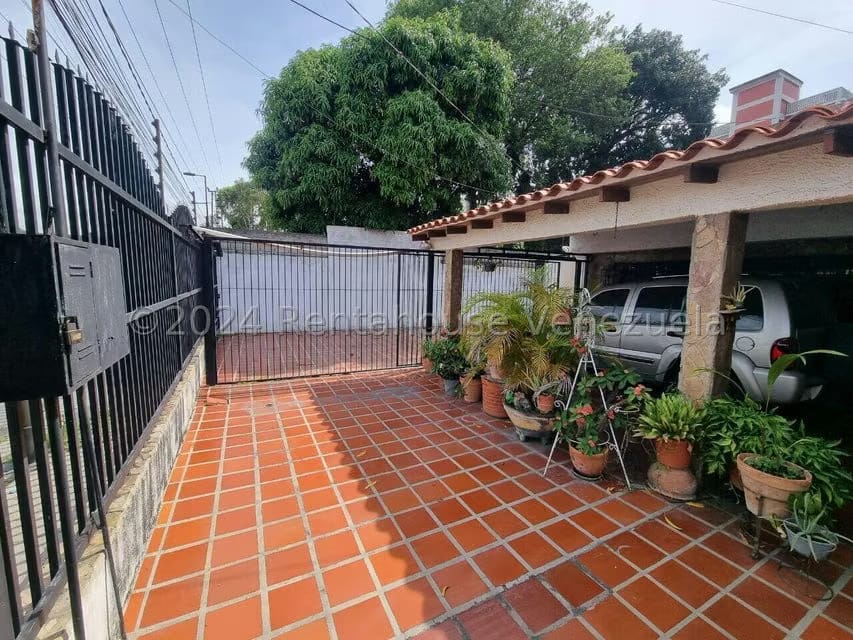 Casa (Duplex) en Venta en Parroquia Concepcion, Lara - 46