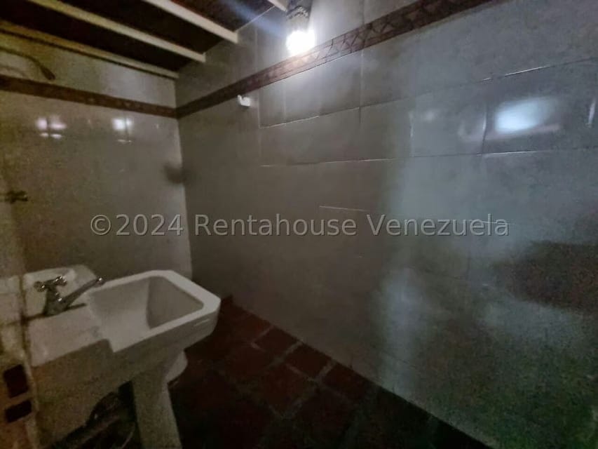 Casa (Duplex) en Venta en Parroquia Concepcion, Lara - 52