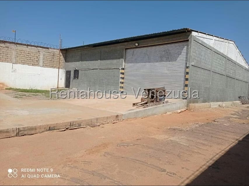 Terreno (Industrial) en Venta en El Bajo, Zulia