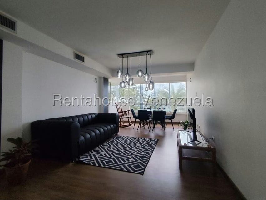 Apartamento (1 Nivel) en Venta en Avenida Bolivar, Nueva Esparta - 13