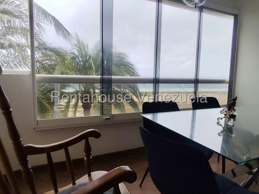 Apartamento (1 Nivel) en Venta en Avenida Bolivar, Nueva Esparta - 14