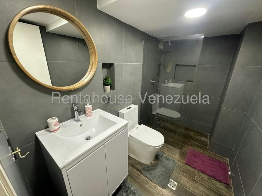 Apartamento (1 Nivel) en Venta en Avenida Bolivar, Nueva Esparta - 19