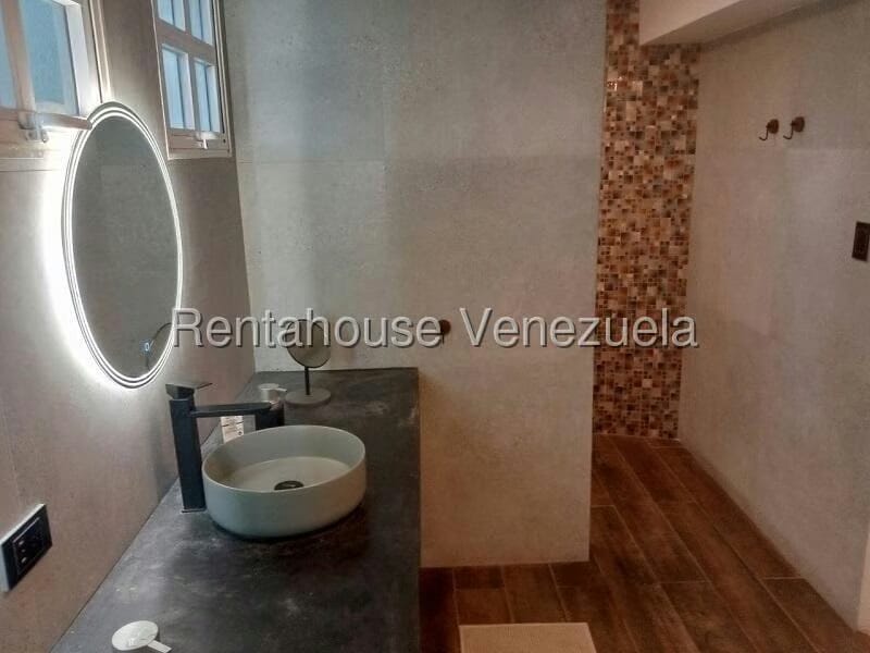 Apartamento (1 Nivel) en Venta en Avenida Bolivar, Nueva Esparta - 28