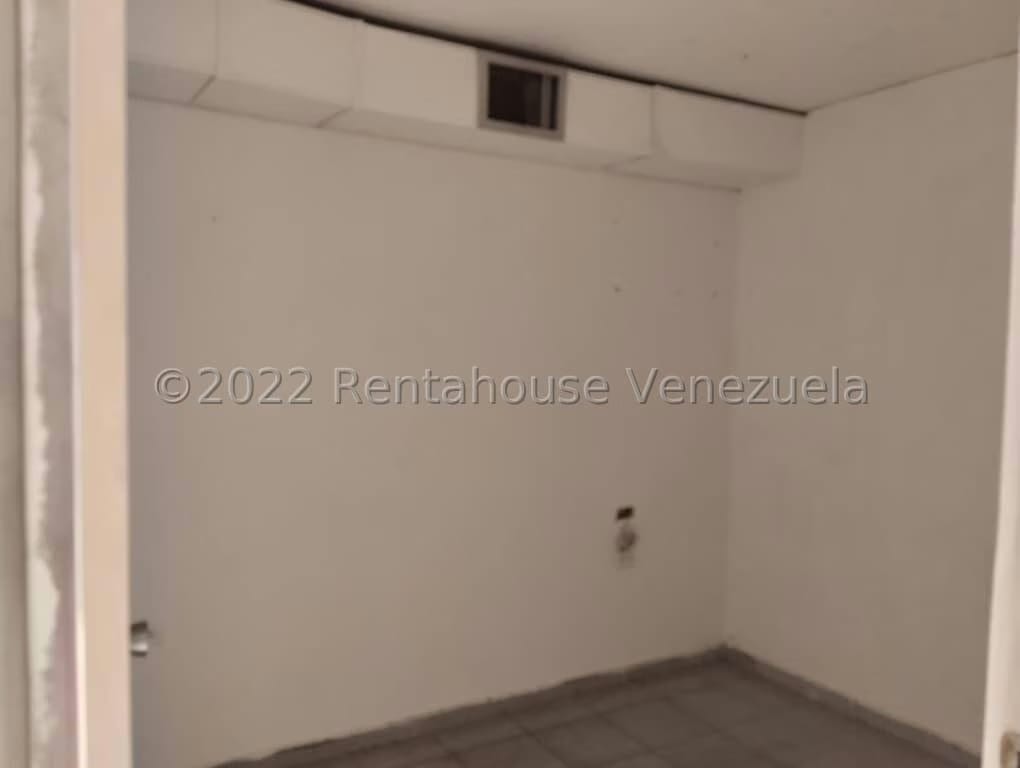 23-13934 Venta de Local en Av Goajira..KB - 2