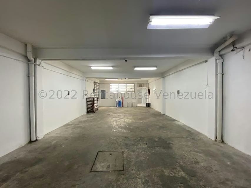Comercial (Galpon - Deposito) en Alquiler en Parroquia Altagracia, Distrito Metropolitano - 11