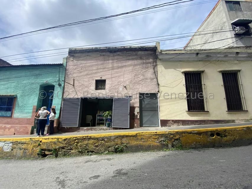Comercial (Galpon - Deposito) en Alquiler en Parroquia Altagracia, Distrito Metropolitano - 13