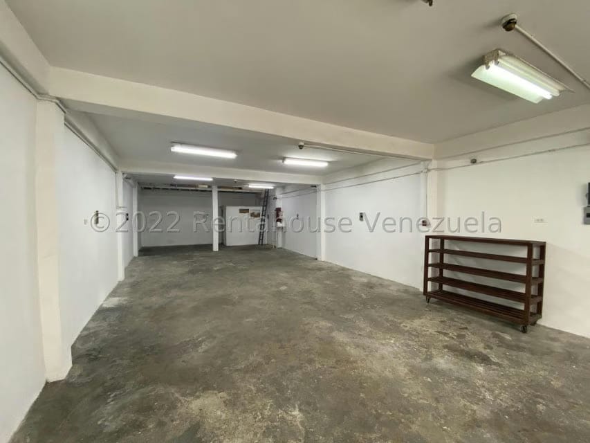 Comercial (Galpon - Deposito) en Alquiler en Parroquia Altagracia, Distrito Metropolitano - 5