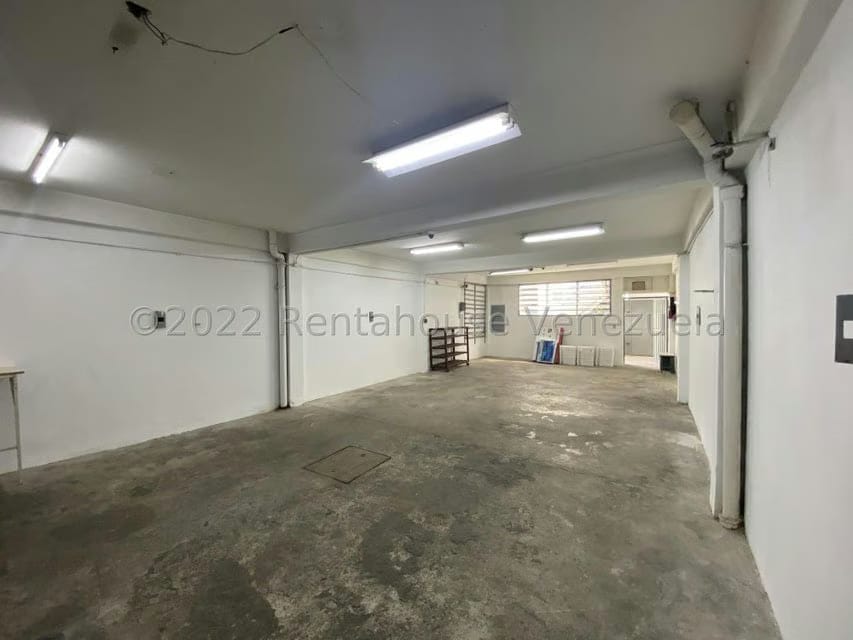 Comercial (Galpon - Deposito) en Alquiler en Parroquia Altagracia, Distrito Metropolitano - 10