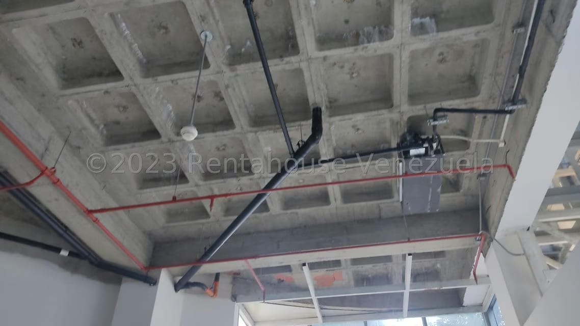 Comercial (Local Comercial) en Venta en El Rosal, Distrito Metropolitano - 18