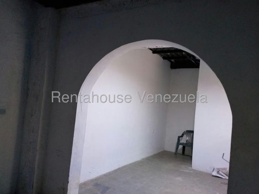 Comercial (Galpon - Deposito) en Alquiler en La Candelaria, Carabobo - 12
