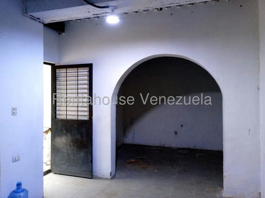 Comercial (Galpon - Deposito) en Alquiler en La Candelaria, Carabobo - 14