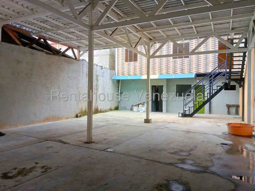 Comercial (Galpon - Deposito) en Alquiler en La Candelaria, Carabobo - 6