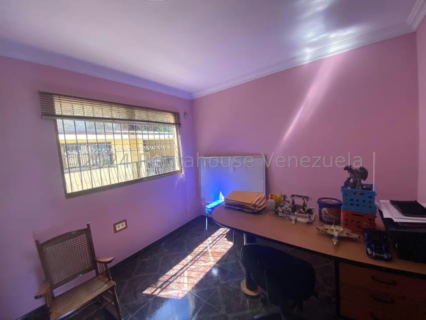 Casa (Contemporaneo) en Venta en Colinas de Carrizal, Miranda - 15