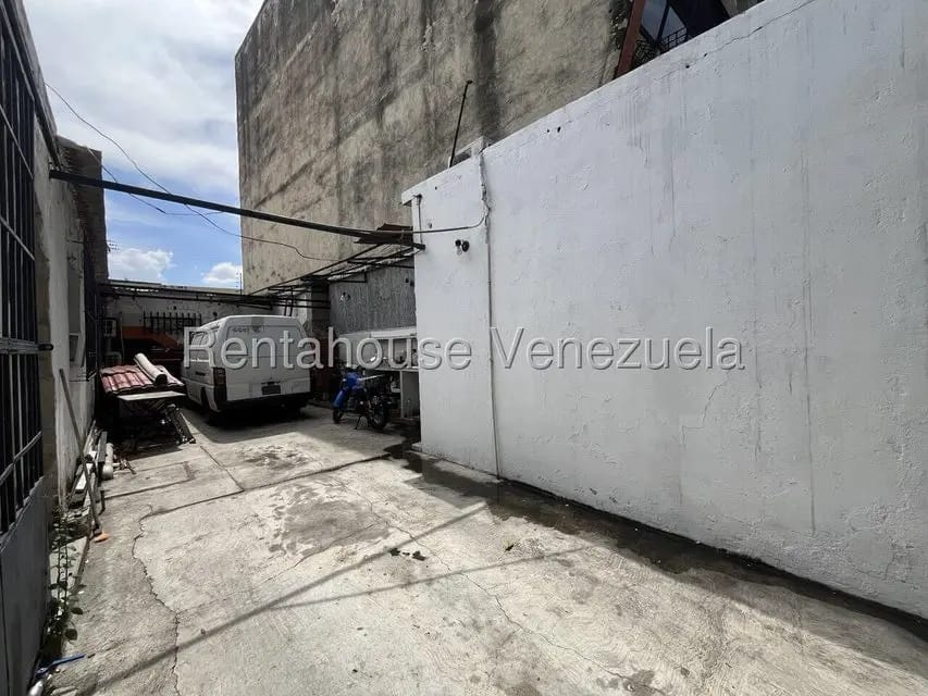 Comercial (Local Comercial) en Venta en Zona Centro, Aragua - 13