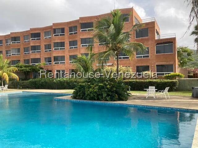 Apartamento (1 Nivel) en Venta en Carenero, Miranda