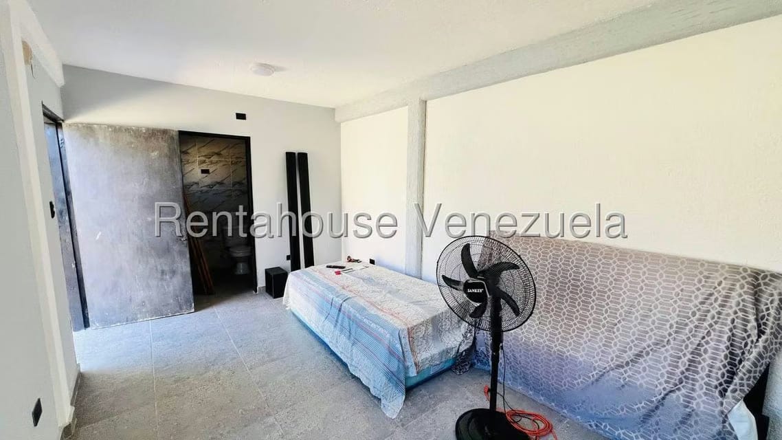 Terreno (Residencial) en Venta en Parque Residencial La Floresta, Aragua - 2