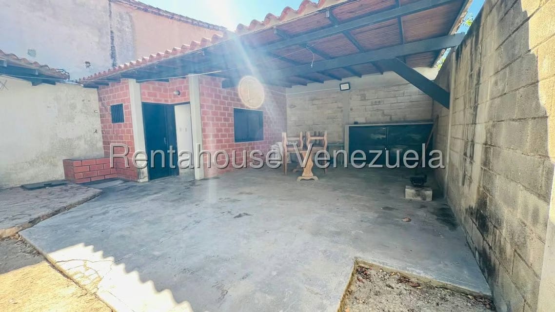 Terreno (Residencial) en Venta en Parque Residencial La Floresta, Aragua - 11