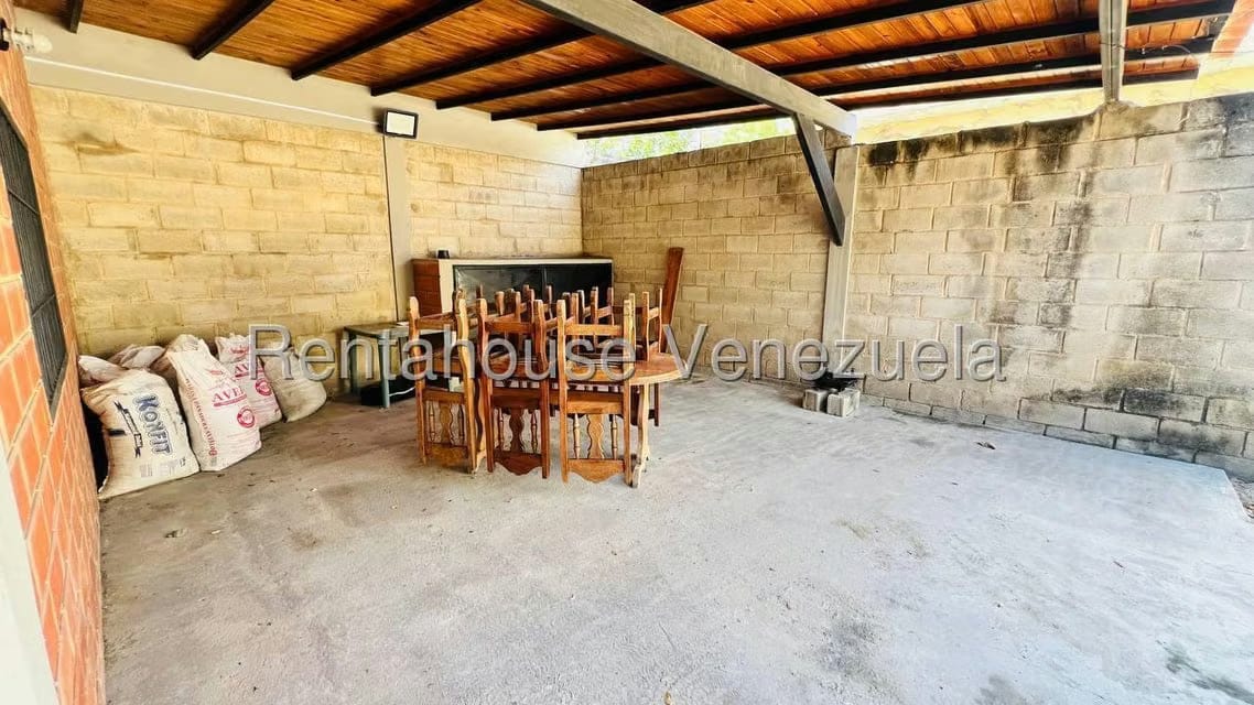 Terreno (Residencial) en Venta en Parque Residencial La Floresta, Aragua - 10