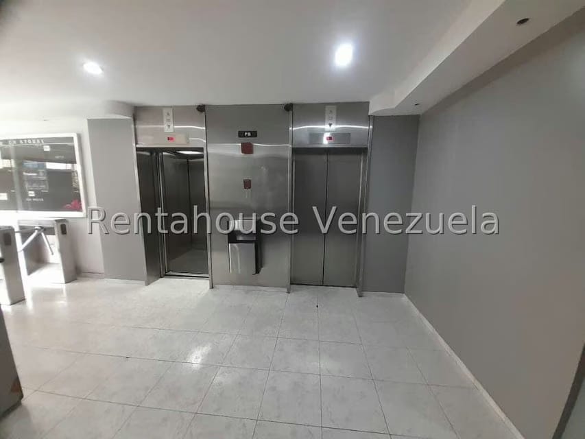 Comercial (Oficina) en Venta en Bello Monte, Distrito Metropolitano - 11