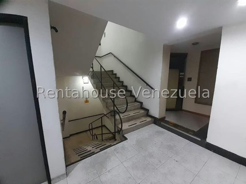 Comercial (Oficina) en Venta en Bello Monte, Distrito Metropolitano - 12