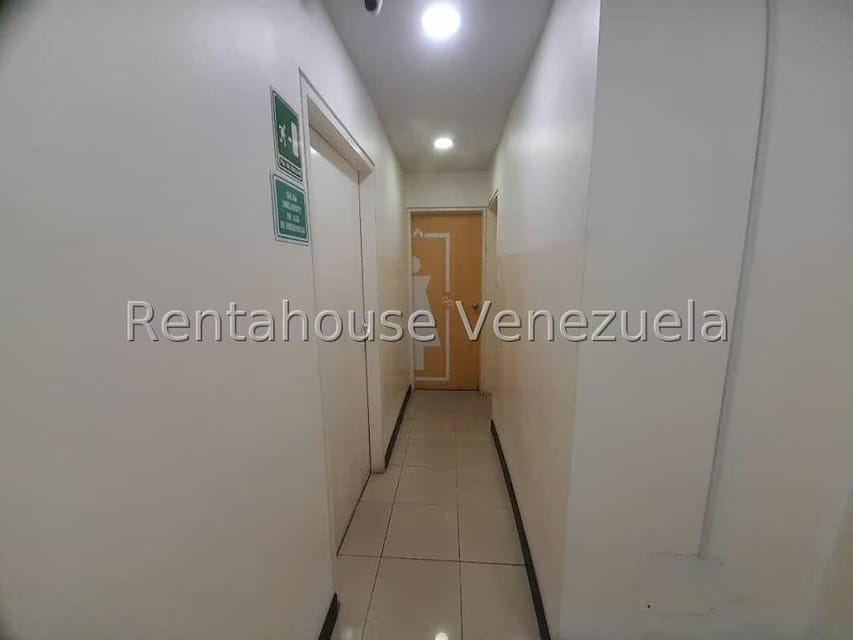 Comercial (Oficina) en Venta en Bello Monte, Distrito Metropolitano - 82