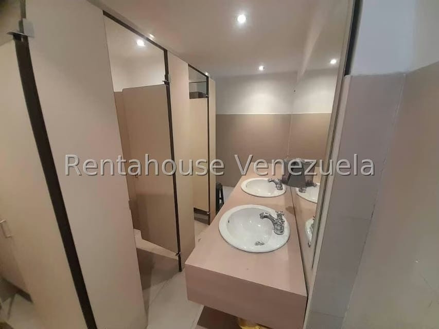 Comercial (Oficina) en Venta en Bello Monte, Distrito Metropolitano - 91