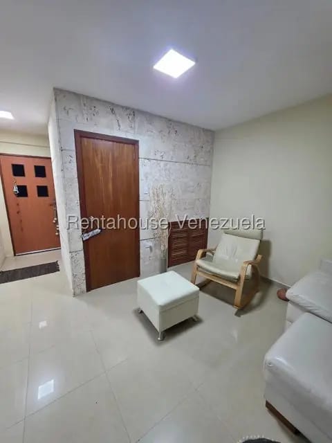 Townhouse (1 Nivel) en Venta en Flamingo, Falcon - 10