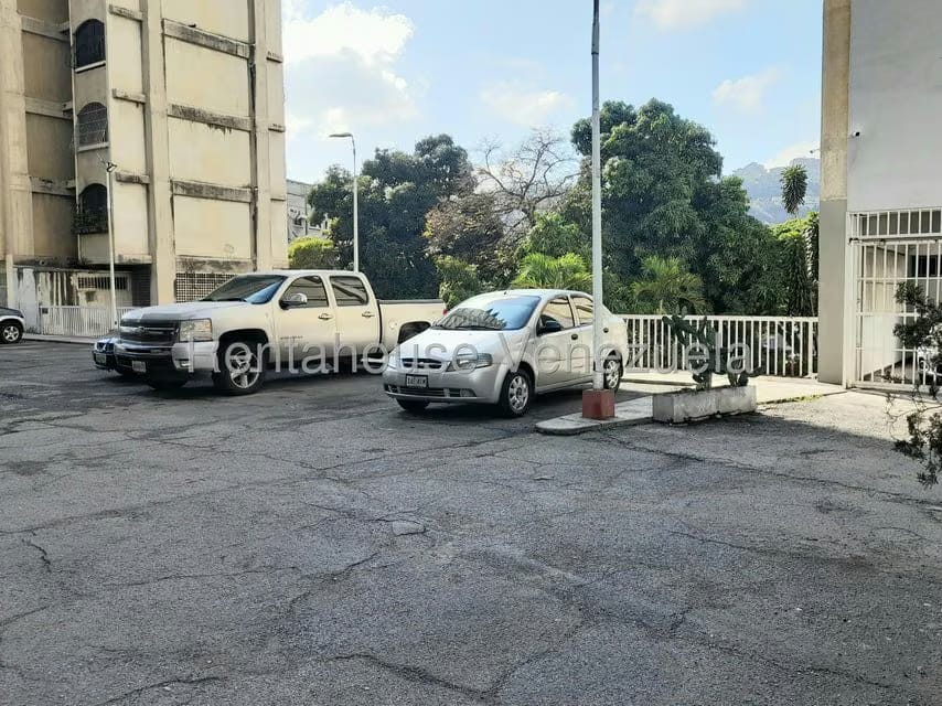Apartamento (1 Nivel) en Alquiler en Valle Abajo, Distrito Metropolitano - 21