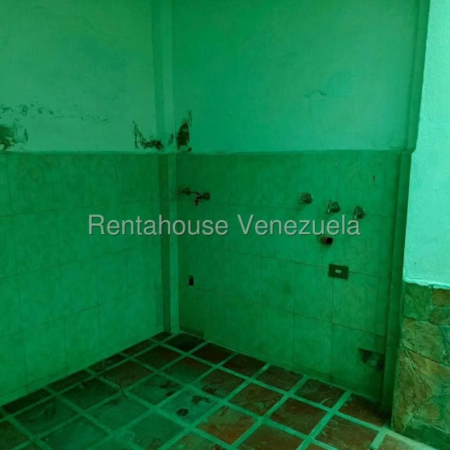 Casa (Duplex) en Venta en El Paraiso, Distrito Metropolitano - 39
