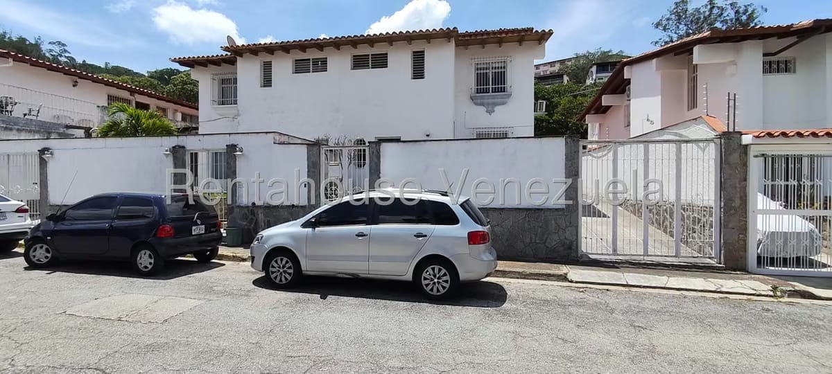 Casa (Duplex) en Venta en Alto Prado, Distrito Metropolitano - 2