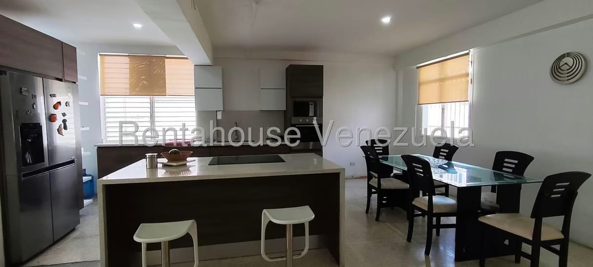 Casa (Duplex) en Venta en Alto Prado, Distrito Metropolitano - 12