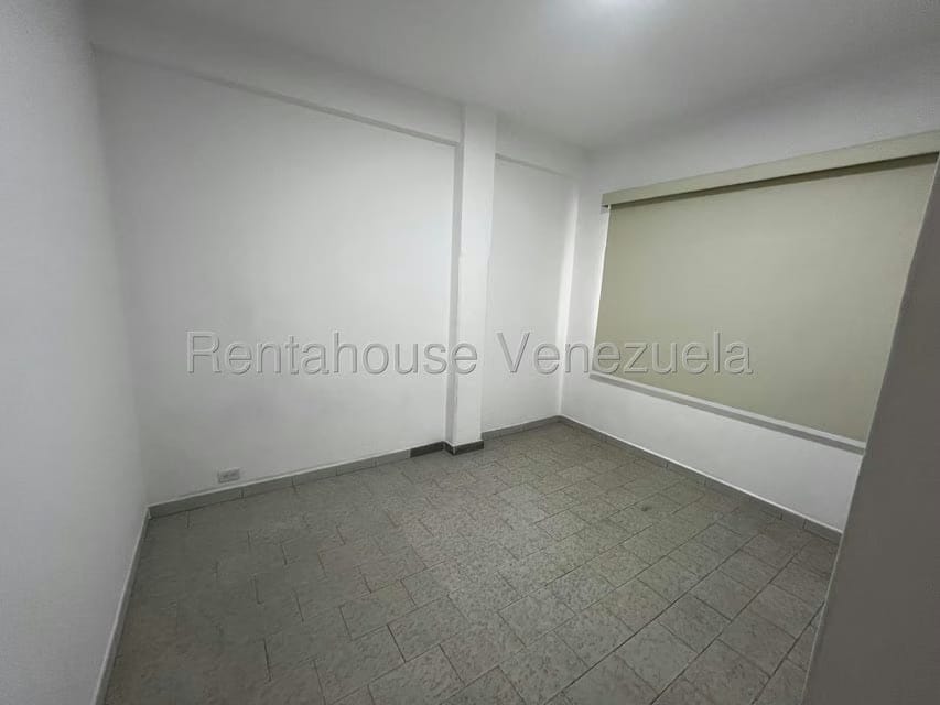 Apartamento (1 Nivel) en Alquiler en Altamira, Distrito Metropolitano - 14