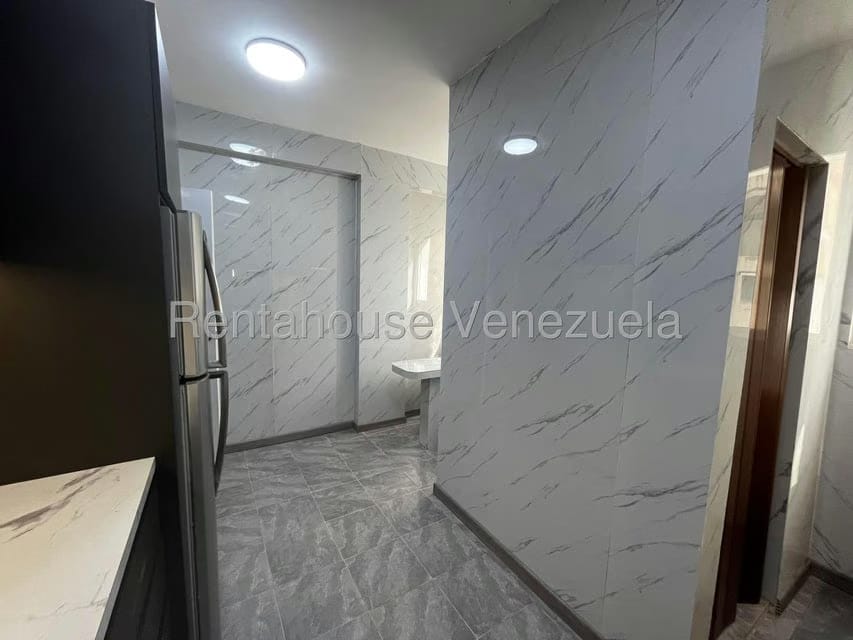 Apartamento (1 Nivel) en Alquiler en Altamira, Distrito Metropolitano - 29