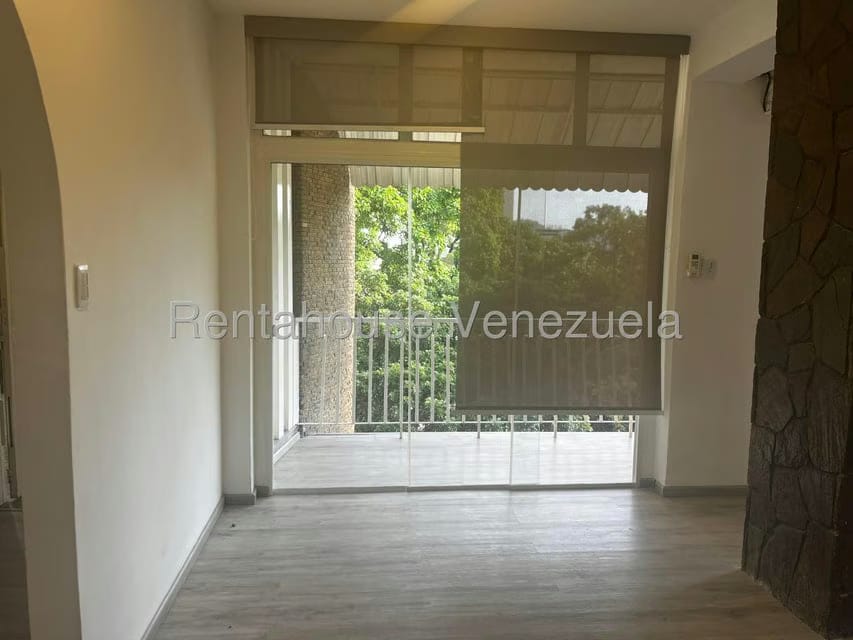 Apartamento (1 Nivel) en Alquiler en Altamira, Distrito Metropolitano - 6