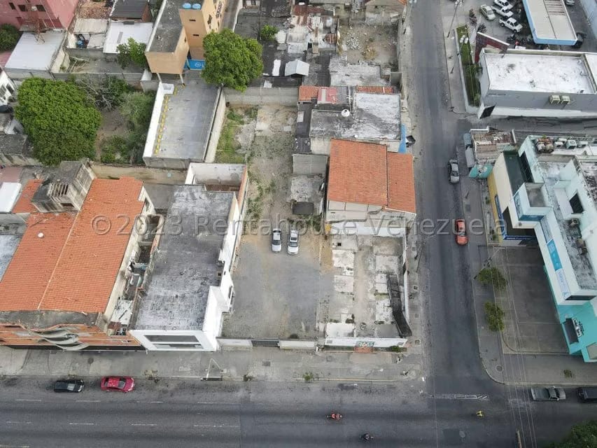 Terreno (Comercial) en Alquiler en Centro, Lara - 20