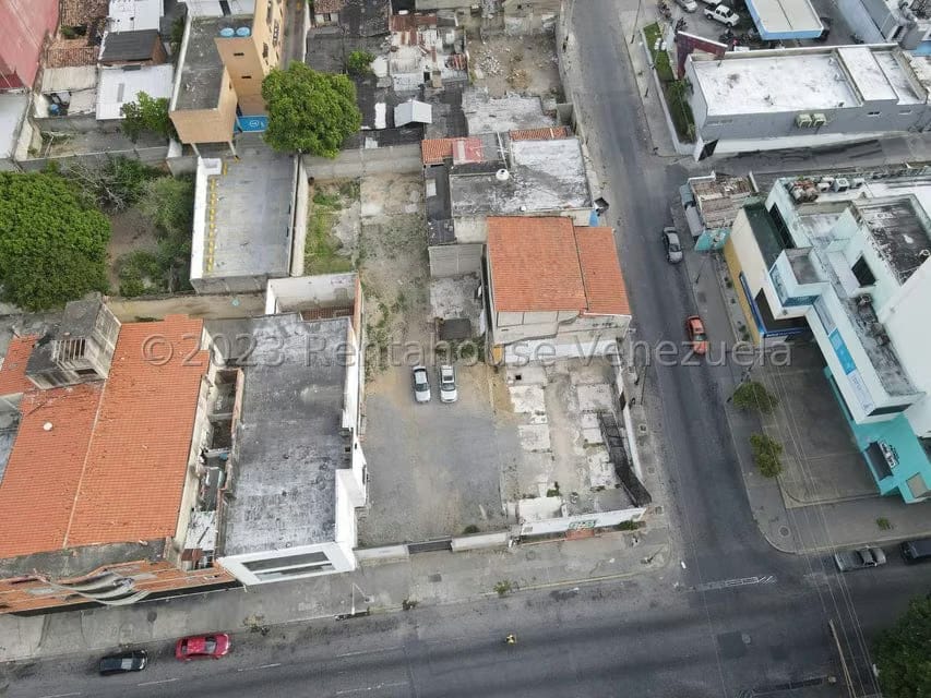 Terreno (Comercial) en Alquiler en Centro, Lara - 22