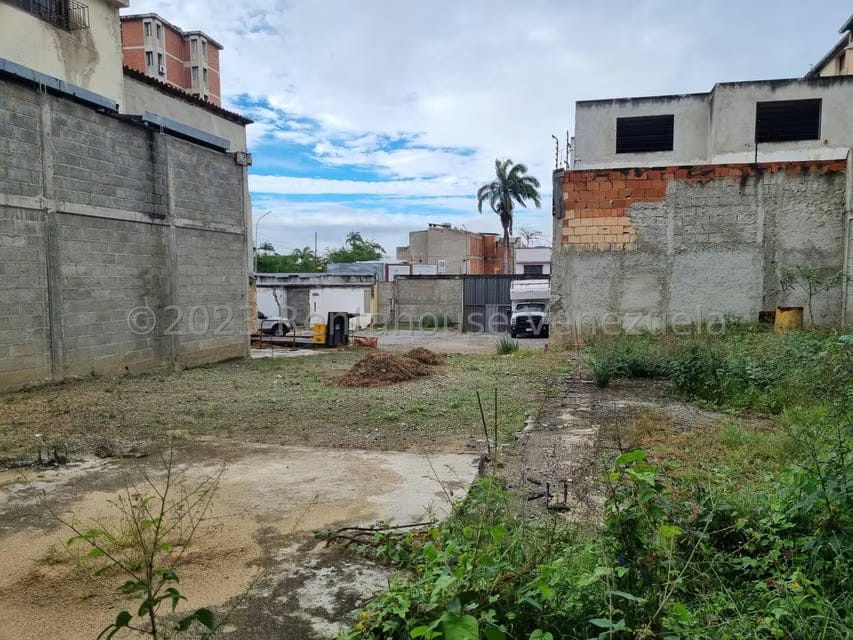 Terreno (Comercial) en Alquiler en Centro, Lara - 5