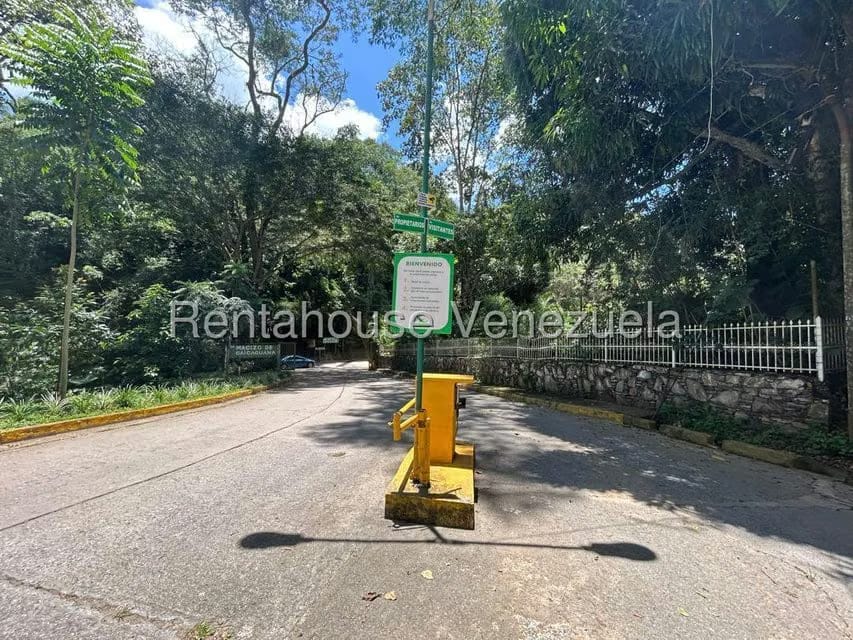 Terreno (Comercial) en Venta en Caicaguana, Distrito Metropolitano - 2