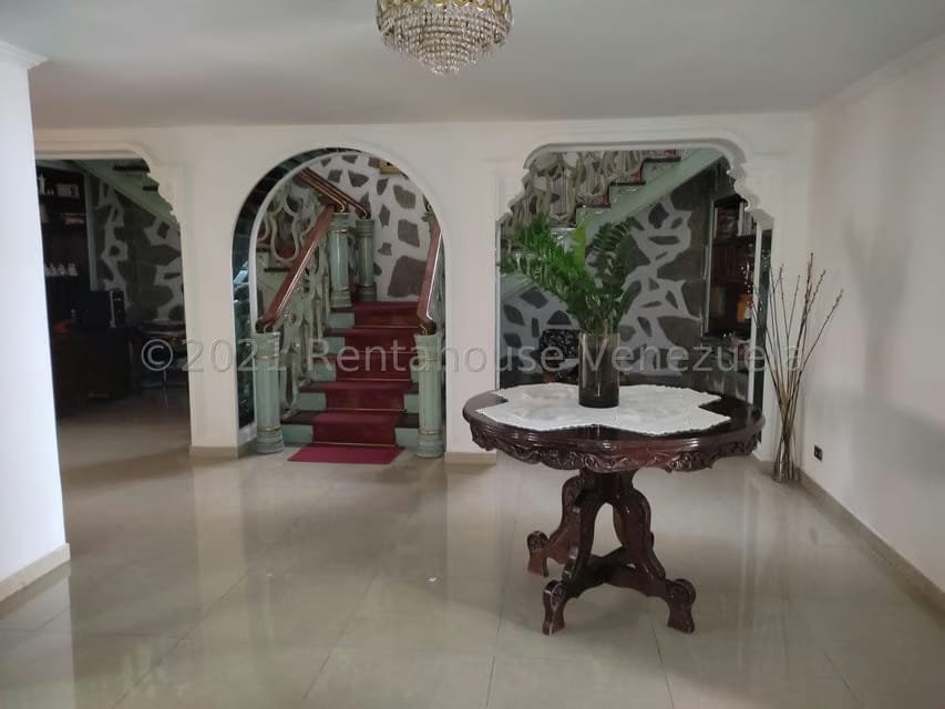 Casa (Multipes Niveles) en Venta en Vista Alegre, Distrito Metropolitano - 40