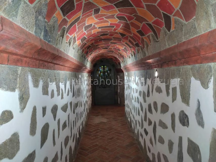 Casa (Multipes Niveles) en Venta en Vista Alegre, Distrito Metropolitano - 56