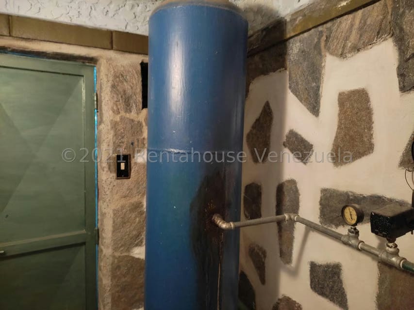 Casa (Multipes Niveles) en Venta en Vista Alegre, Distrito Metropolitano - 61