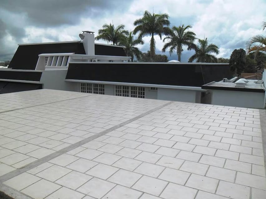 Casa (Multipes Niveles) en Venta en La Lagunita Country Club, Distrito Metropolitano - 77
