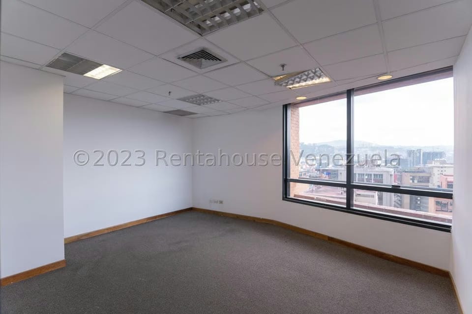 Comercial (Oficina) en Venta en Campo Alegre, Distrito Metropolitano - 9