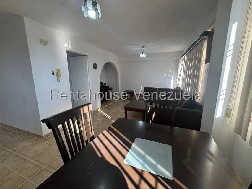 Apartamento (1 Nivel) en Venta en Intercomunal, Zulia - 4