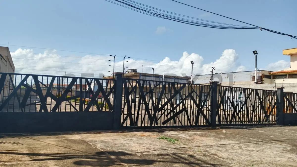¡Gran Oportunidad de Inversión! Centro Comercial Villa Betania