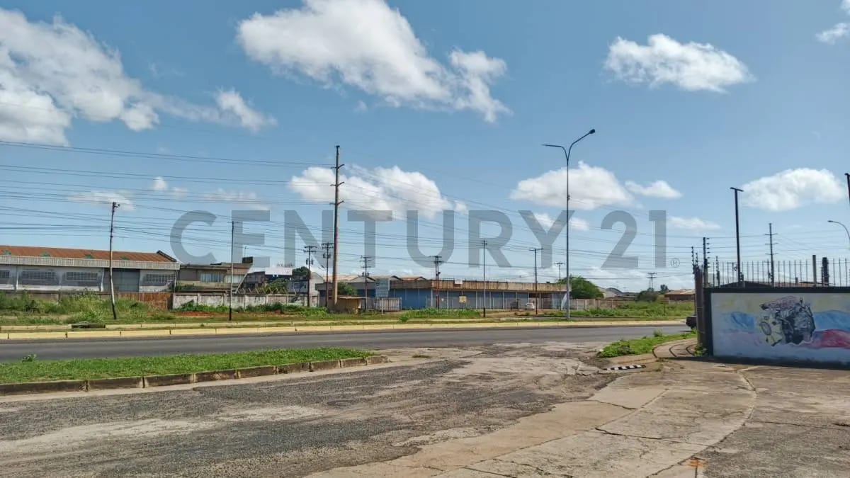 ¡Gran Oportunidad de Inversión! Centro Comercial Villa Betania - 5