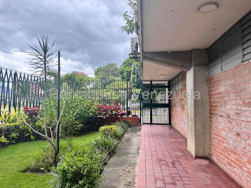 Apartamento (1 Nivel) en Venta en Chuao, Distrito Metropolitano - 26