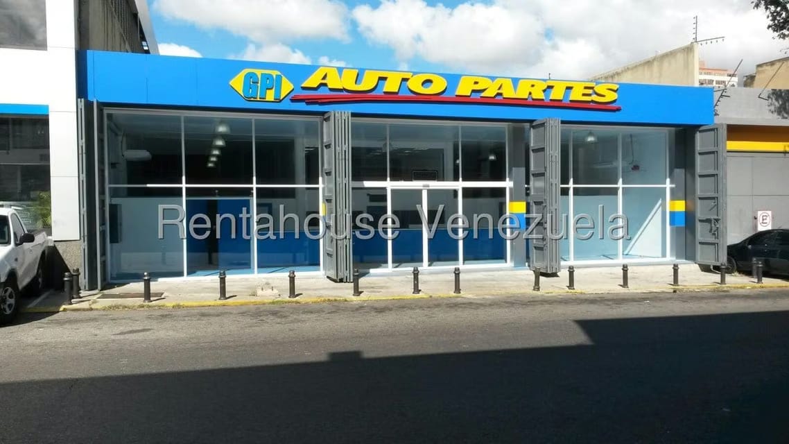 Comercial (Local Comercial) en Venta en Quinta Crespo, Distrito Metropolitano - 26